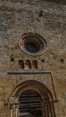 Fototapeta premium Calatañazor , Soria, España , detalles de la arquitectura Iglesia de Nuestra Señora del Castillo y Museo