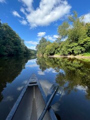 Obraz premium Canoe on a lake