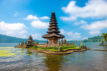pura ulun danu beratan tempel in bali