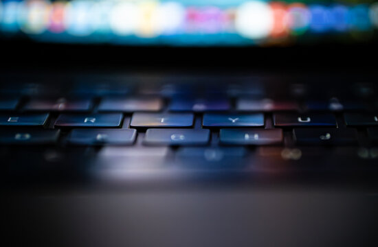 Laptop keyboard depth of field tech