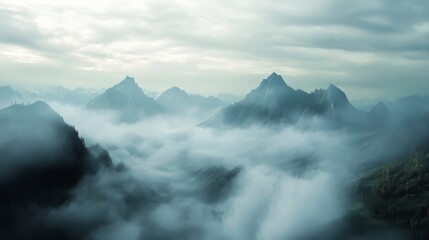 Obraz premium Clouded peaks