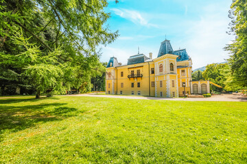 Fototapeta premium Betliar castle with beautiful garden near Roznava, Slovakia
