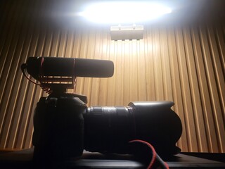 카메라와 같이 떠나는 카페 여행을 찍다.