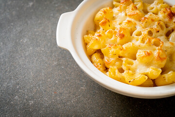 American mac and cheese, macaroni pasta in cheesy sauce