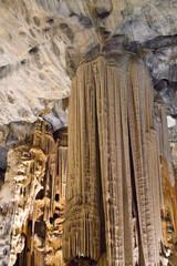 Eine Reise durch Südafrika. Cango-Caves