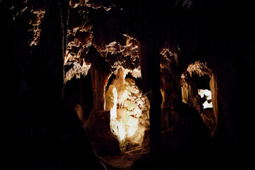 Eine Reise durch Südafrika. Cango-Caves