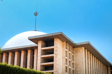 The Istiqlal Mosque (Masjid Istiqlal) in Jakarta with beautiful views and a large area, is a popular tourist destination during annual holidays.