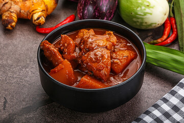 Indian cuisine - spicy chicken vindaloo