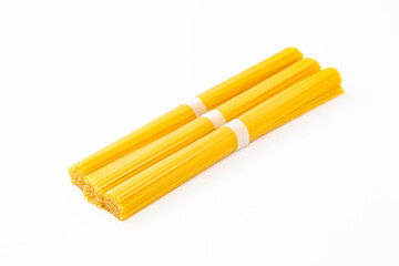 白背景にスパゲッティーニ
