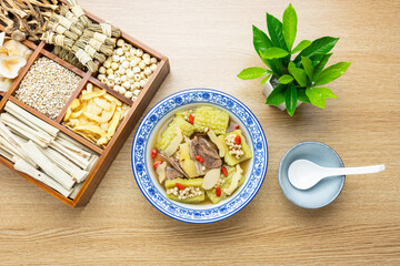 Guangdong traditional soup - Polygonatum, coix seed, bitter melon and pork bone soup