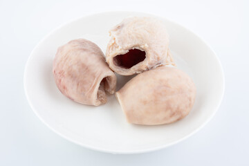 A dish of blanched pig tripe