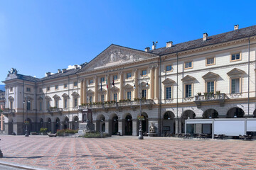 piazza emile Chanoux di aosta, italia, italia, 29 agosto 2024, square emile Chanoux in aosta,...