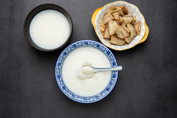 Nutritious and healthy homemade fried lard