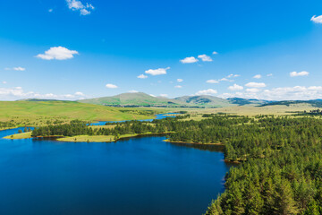 Fototapeta premium Beautiful summer landscape with Lake Ribnica