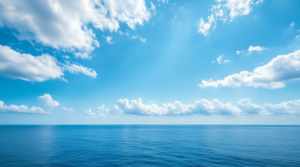 Obraz premium Blue water deep ocean with clound in daylight.