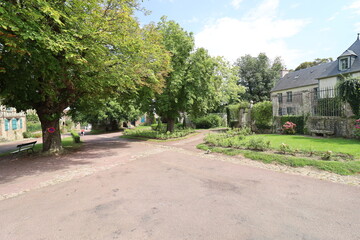 Vieille rue typique, village de Gerberoy, département de l'Oise, France