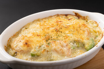 アボカド海老グラタン