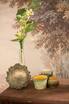 Interior decor items victorian style