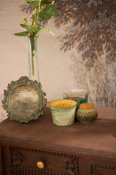 Interior decor items victorian style