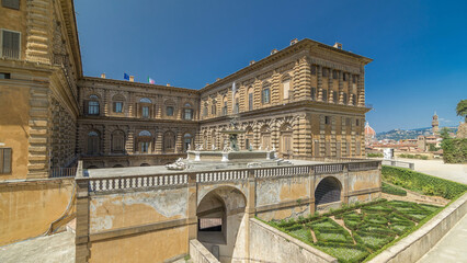 Fototapeta premium View of Boboli Garden with the back facade of Palazzo Pitti timelapse hyperlapse