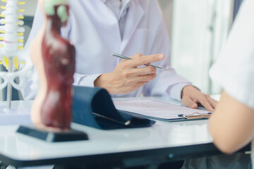 Doctors give annual health check-ups to patients. Many items. Health check-up guidelines.