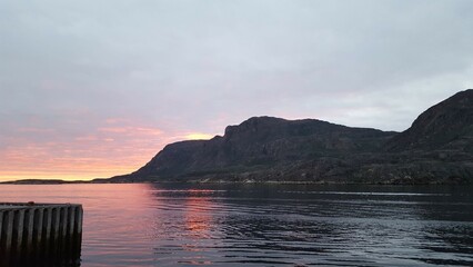 sunset on the water © SimonHartung