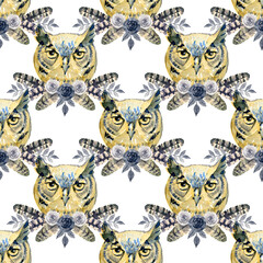 Beautiful seamless autumn forest pattern with watercolor hand drawn owl birds. Stock illustration.