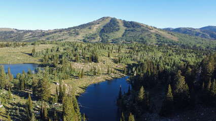 Fototapeta premium Summer Hiking Trail views of Bloomington Lake Southern Idaho High Glacier Lake