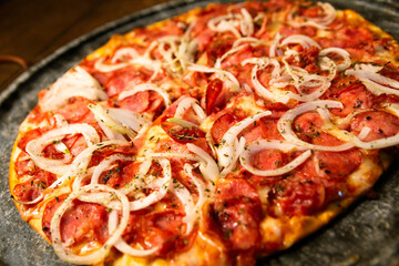pizza, fotógrafo proficional brasilia comidas alimentos produtos, food, dessert, pie, isolated, baked, sweet, meal, cheese, cake, white, snack, delicious, pastry, crust, plate, tasty, fruit, pancake, 