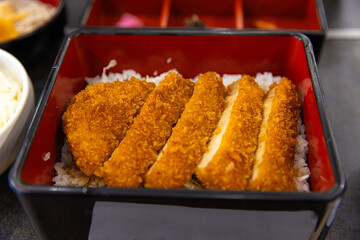ソースカツ重定食