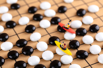 Miniature creative chessboard rowing