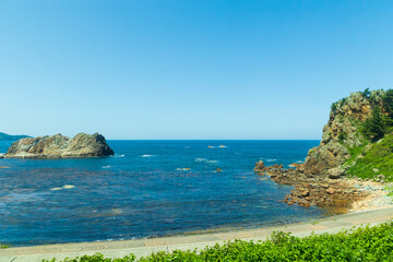 日本の絶景鉄道路線　五能線の車窓風景　日本海