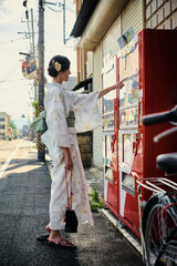 vending machine street Japan woman