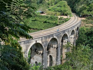 Nine arches bridge