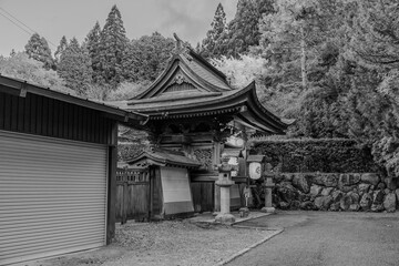 entrono y detalles del pueblo de Koyasan en Japon