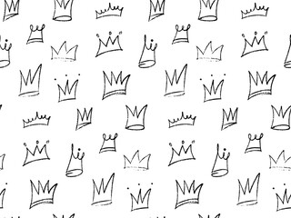 Doodle chalk crown seamless pattern. Hand drawn crayon, charcoal crown background. Scribble line sketches of king crown, queen royal diadem vector. Print for apparel, kids background