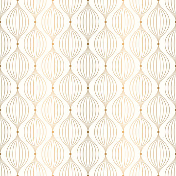 Elegant ogee, geometric seamless pattern with gold-colored lines and dots forming interconnected ovals on a white background, vector illustration.