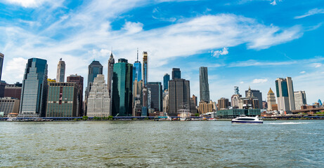 Naklejka premium modern skyscraper cityscape in midtown with skyscraper skyline of manhattan, new york city