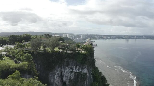 GUAM : Two Lover&rsquo;s Point