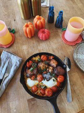 Breakfast in cast iron pan
