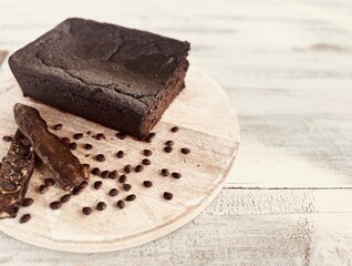 Freshly baked carob flour cake.
