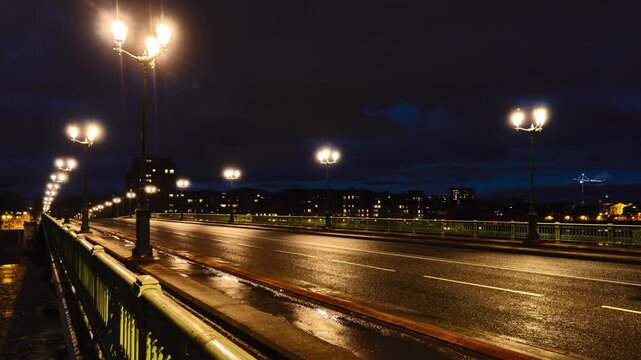 Timelapse Bridge of Catalans (Amidonniers Bridge) is Toulouse, France bridge crossing Garonne river. It is bridge in arch and stone and reinforced concrete inaugurated in 1908. Architect Paul Sejourne