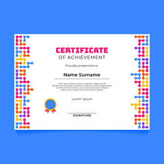 Abstract Geometric Certificate Design with Connected Rounded Square Pattern on The Side