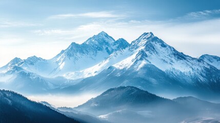 Obraz premium Scenic mountain range with snow-capped peaks