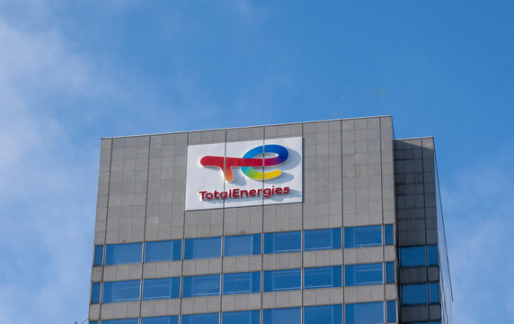 Tour total energie &agrave; la d&eacute;fense , Paris