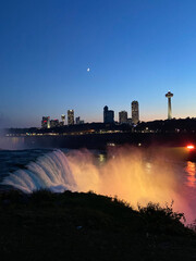 Niagara falls 