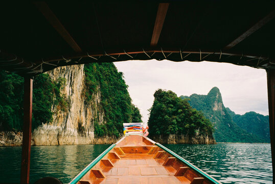 Travel around Khao Sok lake 