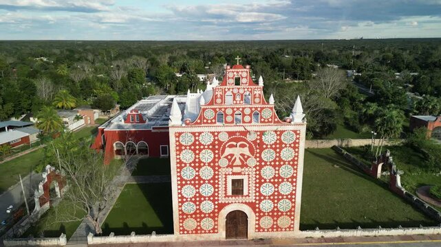 Uaym&agrave;, yucatan, mexico, valladolid