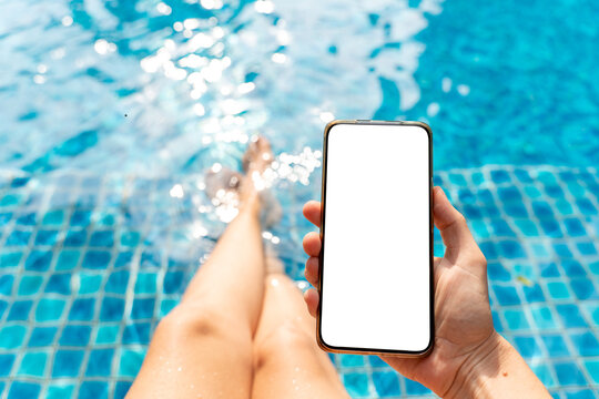 Summer Poolside Smartphone blank screen
