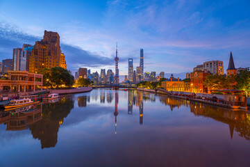 Naklejka premium panoramic view of shanghai skyline at sunrise